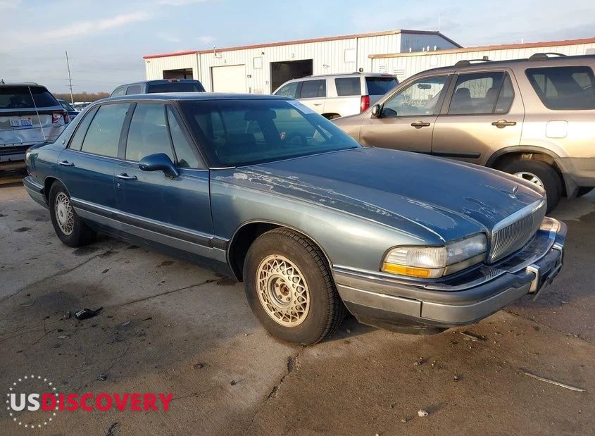 1993 Buick Park Avenue — Normal Wear & Tear — auction IAAI iaa st. louis off-site granite city 4460 state route 162 granite city, il, 62040 618-797-0200 - 1