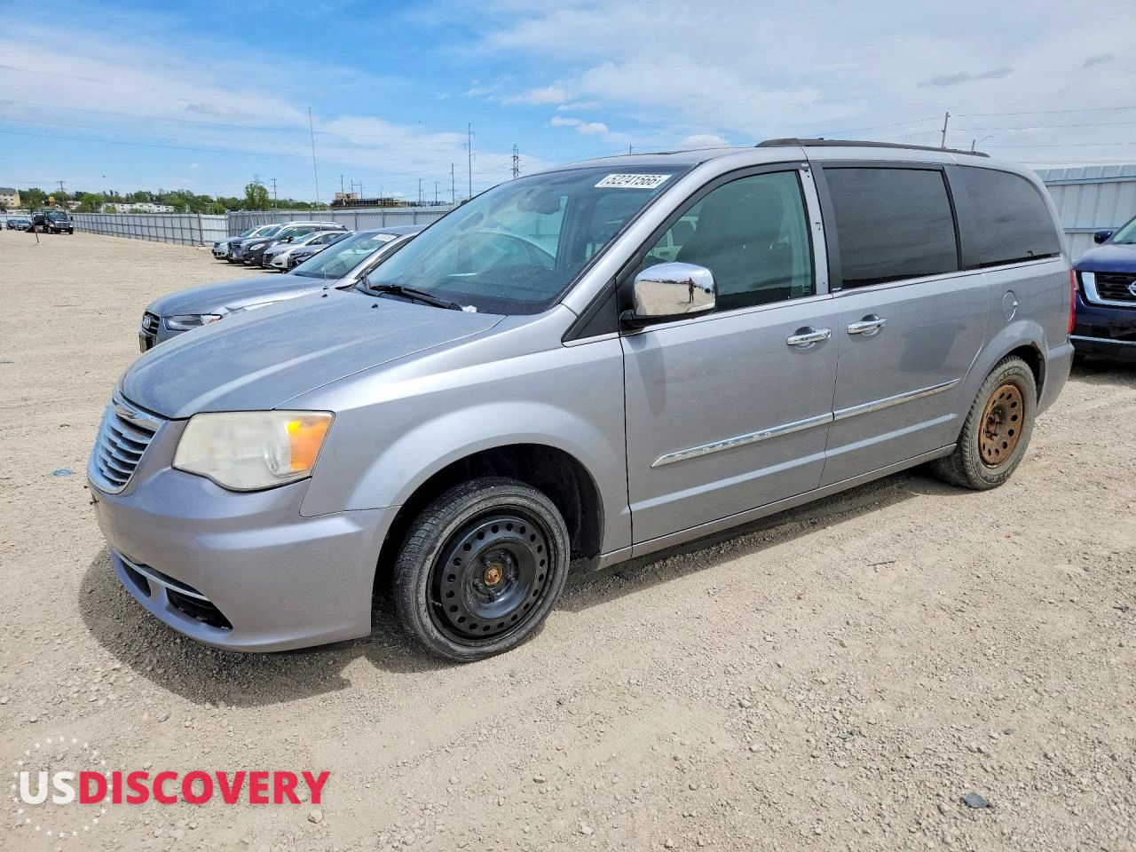 2013 Chrysler Voyager — Hail — aukcja Copart ia - cedar rapids - 1