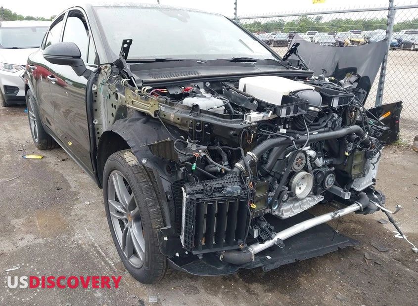 2026 Porsche Cayenne Coupe — Front End — aukcja IAAI la - new orleans east - 1