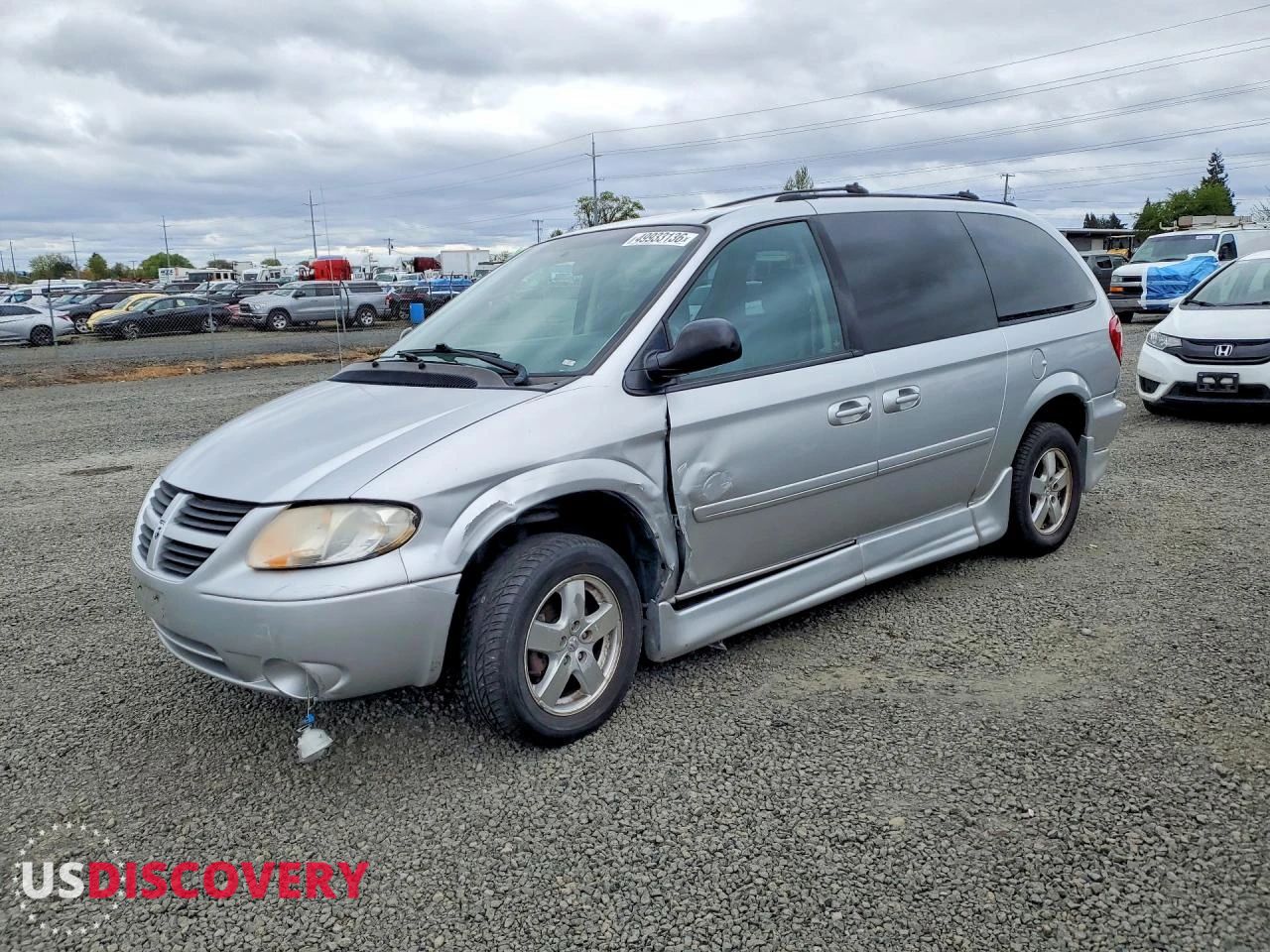 2006 Dodge Caravan — Front End — aukcja Copart or - eugene - 1