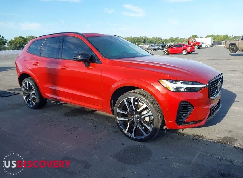 2024 Volvo XC60 — Front End — aukcja IAAI fl - clearwater - 1