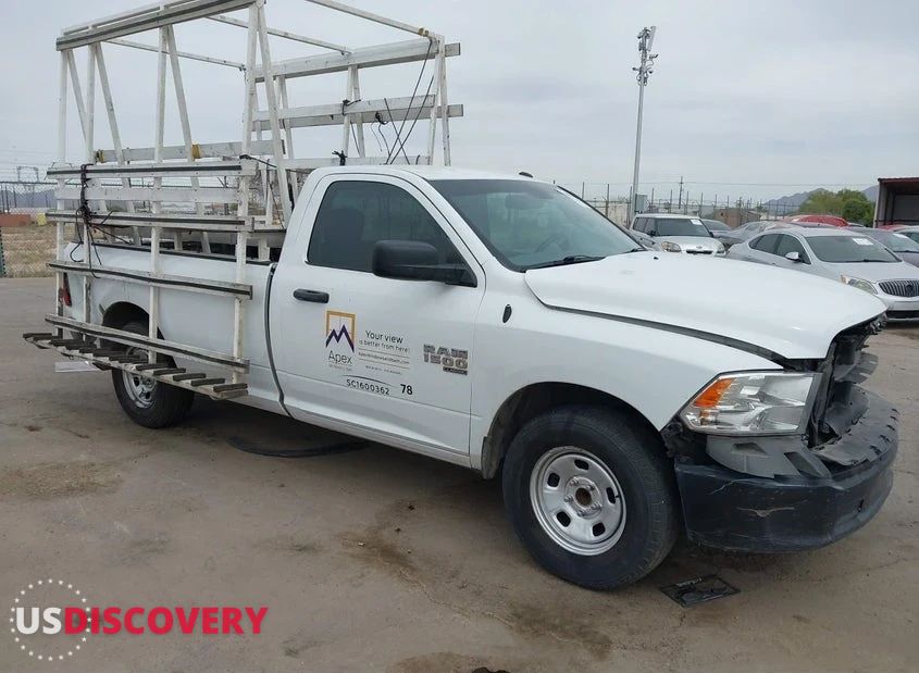 2020 RAM 1500 — Front & Rear — aukcja IAAI 4650 e irvington rd - 1