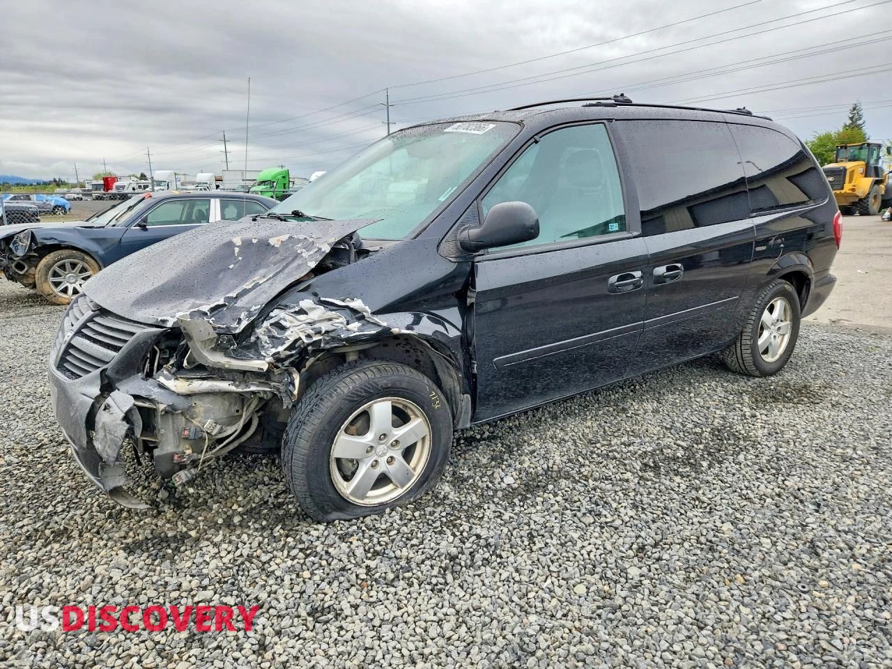 2005 Dodge Caravan — Front End — aukcja Copart or - eugene - 1