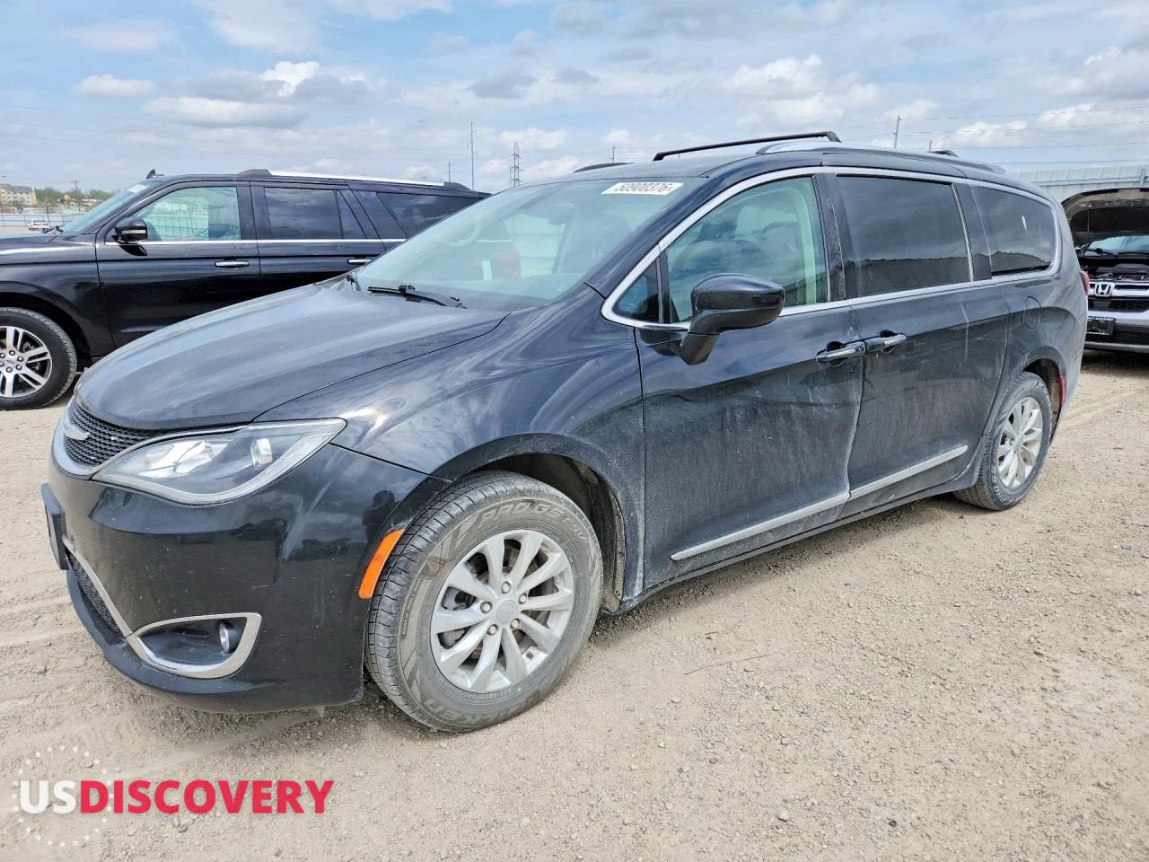 2018 Chrysler Pacifica — Hail — aukcja Copart ia - cedar rapids - 1